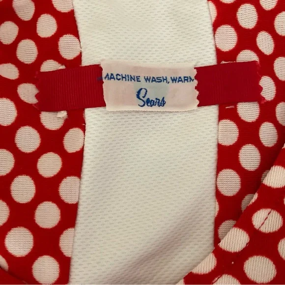 I Sears polka dot top with belt - Picture 1 of 3